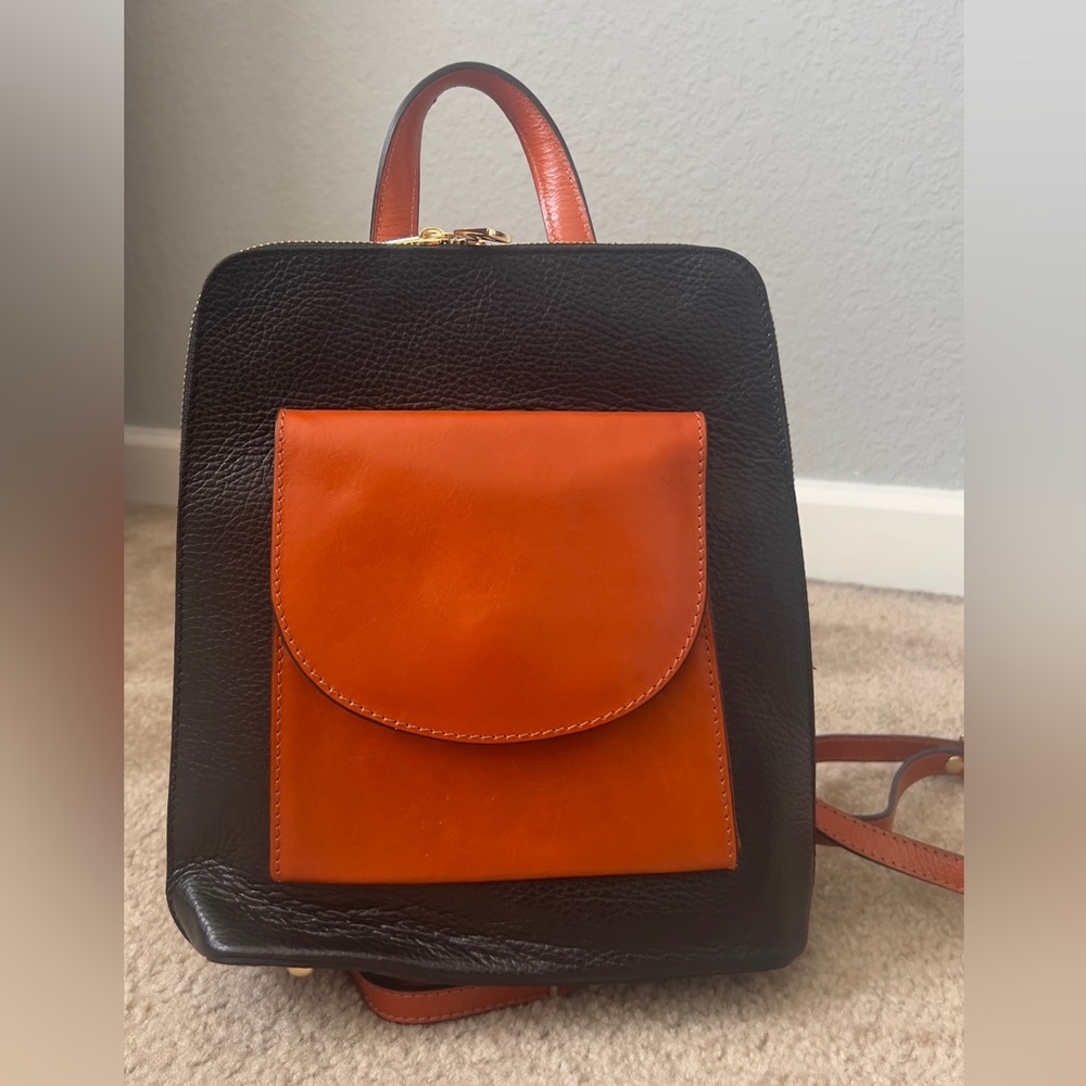 DIVINA FIRENZE  - kitty Leather Convertible Backpack Purse - Made in Italy NWT